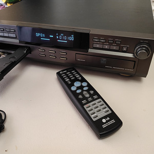 LG ADR-620 CD Digital Recording system (4 фото из 9)