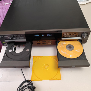 LG ADR-620 CD Digital Recording system (5 фото из 9)