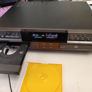 LG ADR-620 CD Digital Recording system (6 фото из 9)
