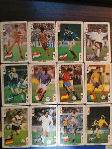 Jalgpallikaardid 1986-1990 MM + vanad jalgpallikaardid (1 foto / 3)