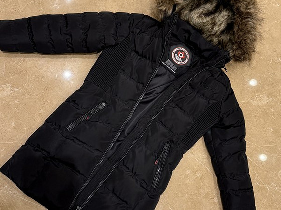 Canadian Peak, зимний пуховик, 7-8 лет
