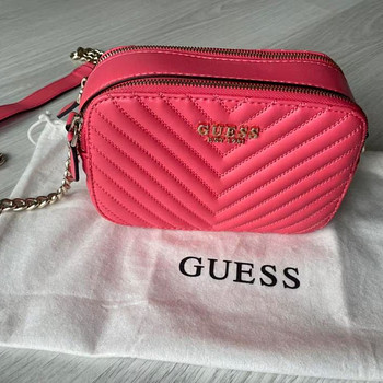 Сумка Guess
