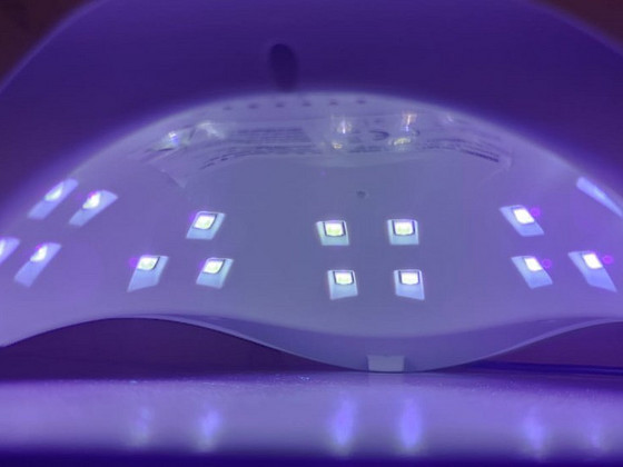 LED лампа маникюр/ педикюр