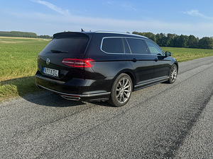 Volkswagen Passat 2.0 R4 140kW R-line 4Motion (4 фото из 15)