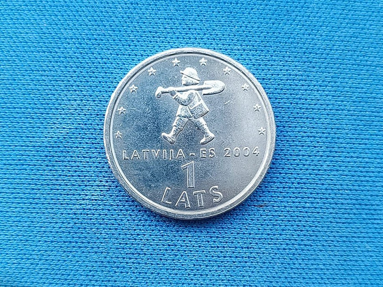 1 Lat 2004 aasta Euroopa Liiduga ühinemine