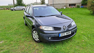 2009 Renault Megane 1.5 63 kW (11 foto / 14)