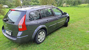 2009 Renault Megane 1.5 63 kW (13 foto / 14)