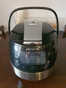 Мультиварка Polaris (3 фото из 6)
