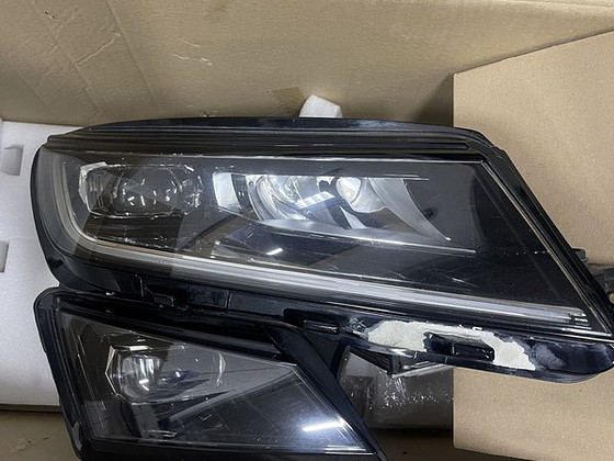 Skoda kodiaq parem esituli full led