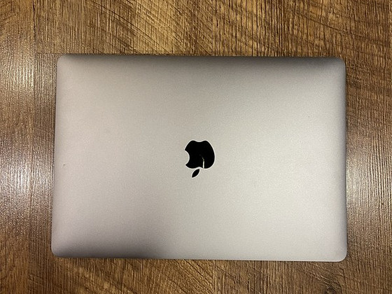 Продается Macbook Air