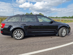 Skoda Octavia Combi 2014 (2 фото из 7)