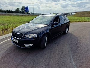 Skoda Octavia Combi 2014 (3 фото из 7)