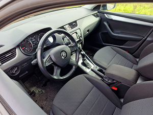 Skoda Octavia Combi 2014 (5 фото из 7)