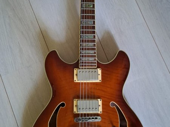 Ibanez AS 83 Artcore guitar