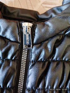 Кожаная куртка Guess (2 фото из 6)