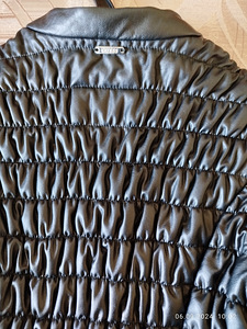 Кожаная куртка Guess (3 фото из 6)