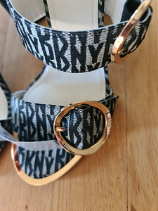 DKNY uued rihmikud plätud uued suurus 6.5 ( 36,5 ) (3 foto / 4)
