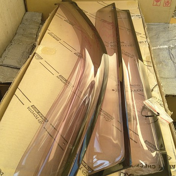 Toyota Land Cruiser 200 0861160880