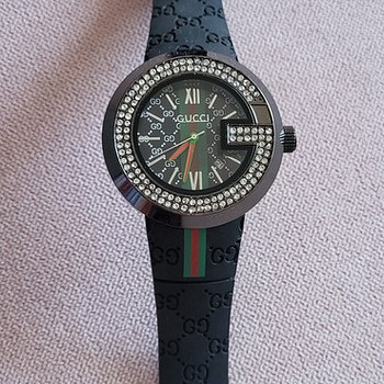 Gucci kellad