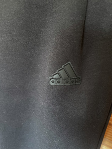 Adidase dressipüksid (2 foto / 2)