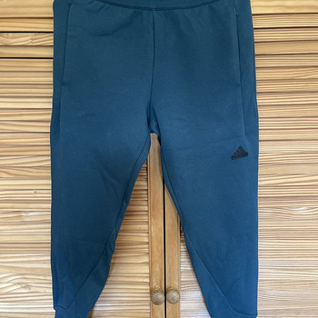 Adidas spordipüksid