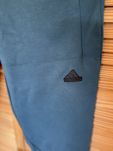 Спортивные штаны Adidas (4 фото из 4)