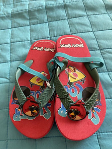 Шлепанцы для мальчика размер Angry Birds H&M (2 фото из 3)