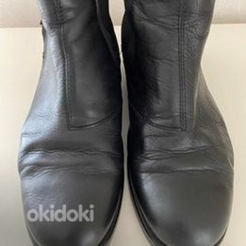 VAGABOND SAAPAD - 37