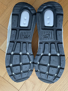Nike Venture Runner tossud, nr 39 (6 foto / 8)