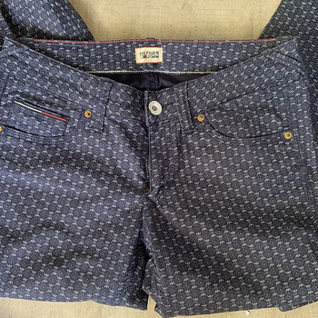 Tommy Hilfiger S-M püksid UUS
