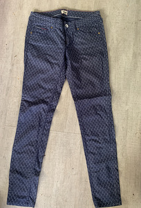 Tommy Hilfiger S-M püksid UUS (3 foto / 7)