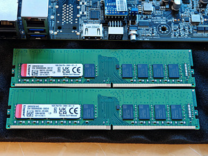 Kaupade komplekt: Asus P12R-M, Intel Xeon E-2334, 2x16Gb RAM (4 foto / 4)