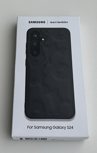 Samsung Galaxy S24 Marimekko Embossed Case , Black (1 foto / 2)
