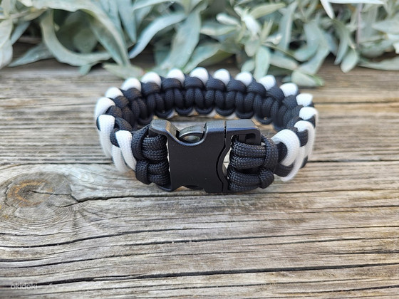 Käsitöö paracord käevõru Браслет из паракорда ручной работы