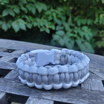 Käsitöö paracord käevõru