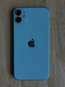 Продам iPhone 11 128 GB Green (1 фото из 3)