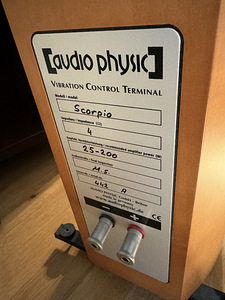 Põrandakõlarid AUDIO PHYSIC Scorpio - Uueväärne! (4 фото из 4)