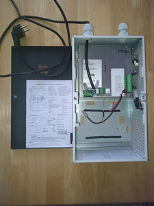 Katkematu toiteallikas seadmetele12V & 24 V 5A (1 foto / 2)