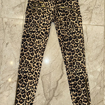 Juicy Couture uueväärsed skinny leopardimustrilised püksid.