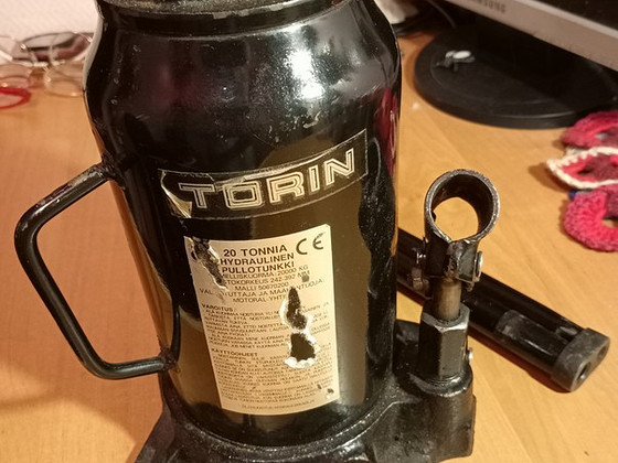 Домкрат, 20 т