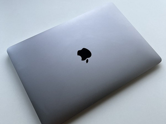MacBook 2020 M1 8gb 256gb