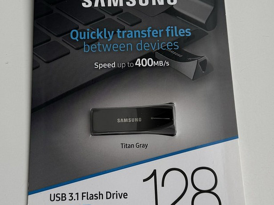 Samsung BAR Plus USB 3.1 128 GB Titan Gray