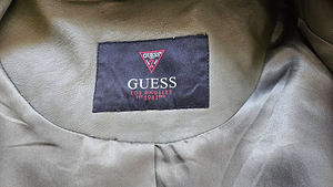 Guess nahktagi, suurus S (5 foto / 6)
