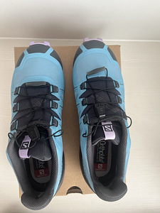 Кроссовки Salomon (7 фото из 9)