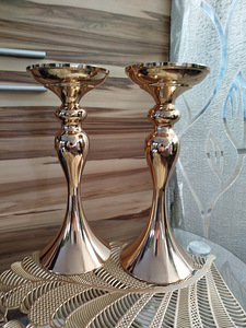 Подсвечники (1 фото из 1)