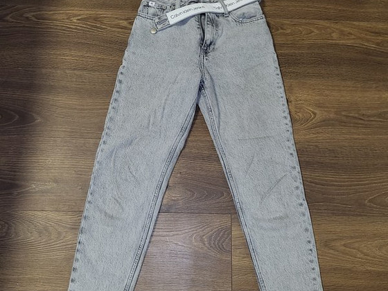Джинсы Calvin Klein