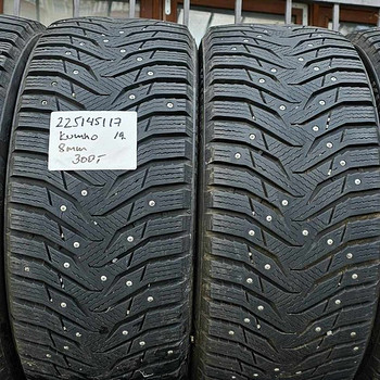 Шины R17 225 45 17 Kumho 8мм