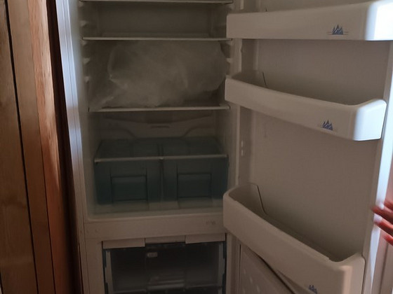 Холодильник beko