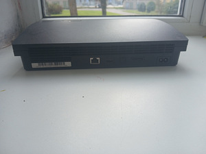 Sony ps3 (6 foto / 6)