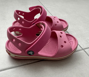 Crocs (1 foto / 1)